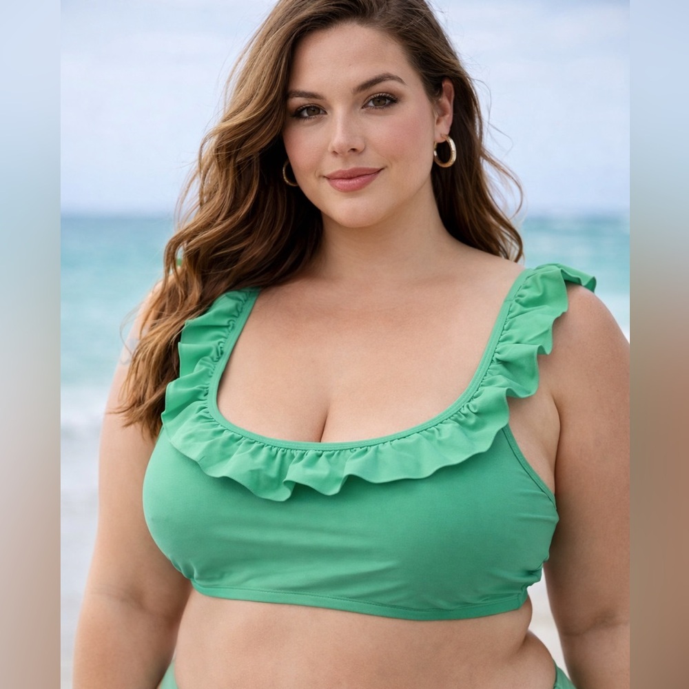 NWT J.Crew Mint Green Ruffle Bikini Top XXL Plus Size Removable Pads Swim